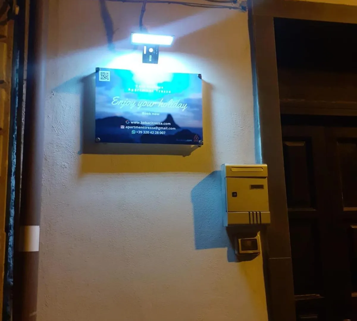 Apartment Trezza Aci Trezza 0*,  İtalya